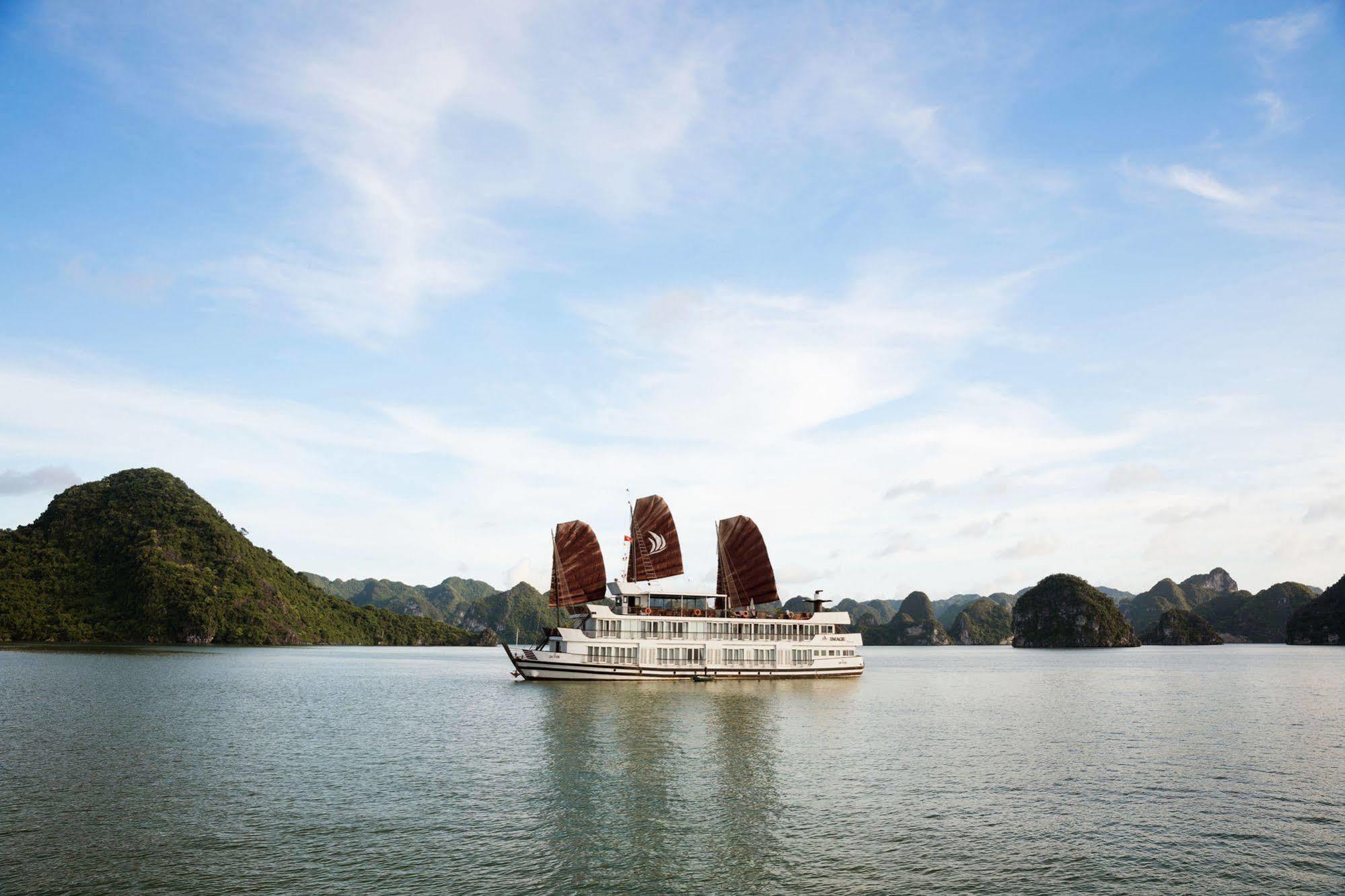 Pelican Classic Cruise Hạ Long Exterior foto